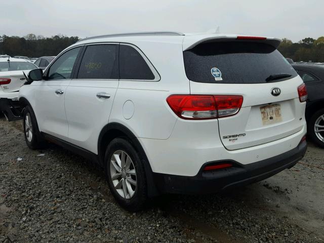 5XYPG4A32GG058206 - 2016 KIA SORENTO LX WHITE photo 3