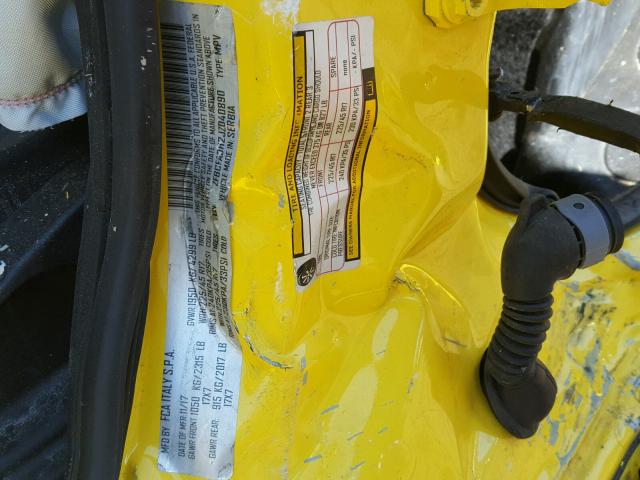 ZFBCFADH2JZ040890 - 2018 FIAT 500L TREKK YELLOW photo 10