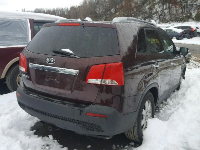 5XYKTDA27DG315143 - 2013 KIA SORENTO LX BURGUNDY photo 4