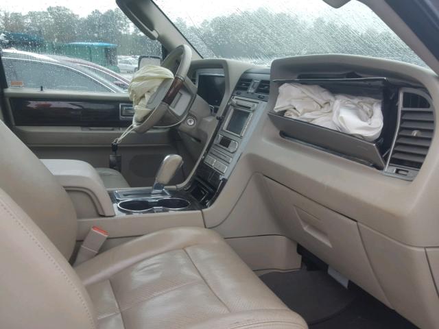 5LMFU27598LJ10687 - 2008 LINCOLN NAVIGATOR Қоңыр фото 5