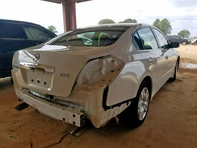 1N4AL2AP8BC176255 - 2011 NISSAN ALTIMA BAS WHITE photo 4