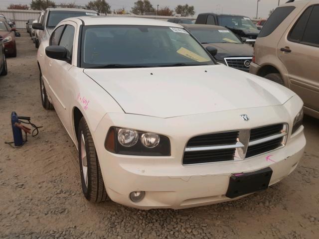 2B3KA33G98H108366 - 2008 DODGE CHARGER SX WHITE photo 1