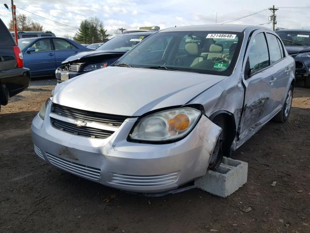 1G1AL58F487116640 - 2008 CHEVROLET COBALT LT SILVER photo 2