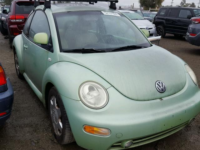 3VWCD21C4YM471063 - 2000 VOLKSWAGEN NEW BEETLE 绿色 照片 1