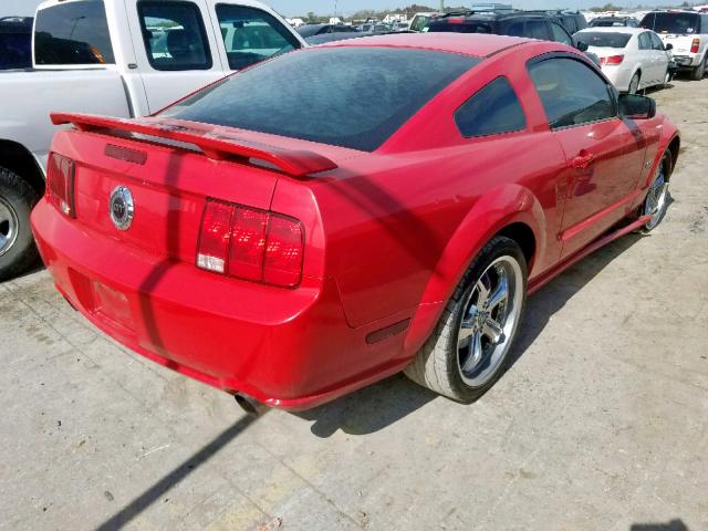 1ZVFT82H275357872 - 2007 FORD MUSTANG GT RED photo 4