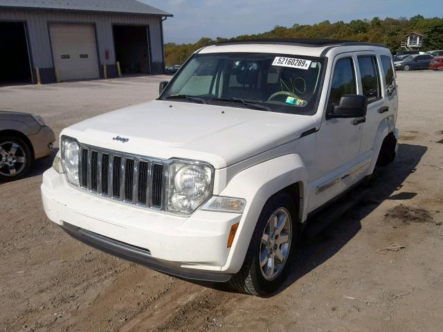 1J8GN58K78W113013 - 2008 JEEP LIBERTY LI WHITE photo 2