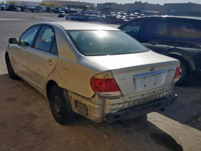 JTDBE32K853036535 - 2005 TOYOTA CAMRY LE SILVER photo 3