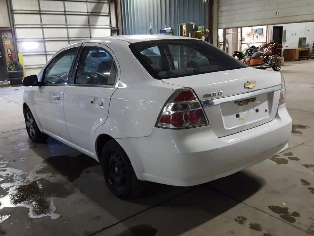 KL1TD56E89B349286 - 2009 CHEVROLET AVEO LS WHITE photo 3
