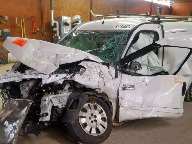 ZFBERFBT3G6C40954 - 2016 RAM PROMASTER 白色 照片 9