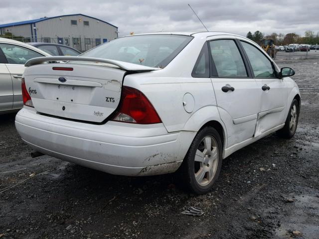 1FAFP38333W157826 - 2003 FORD FOCUS ZTS WHITE photo 4
