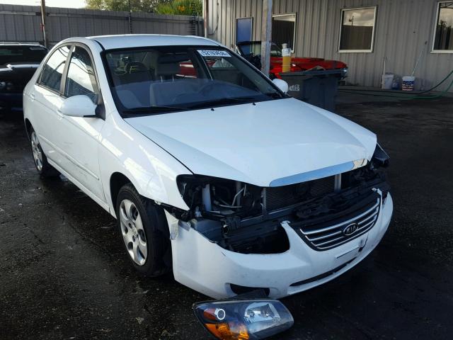 KNAFE222X95646956 - 2009 KIA SPECTRA EX WHITE photo 1