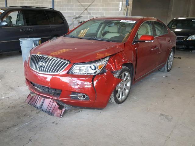 1G4GJ5E35DF231955 - 2013 BUICK LACROSSE T RED photo 2