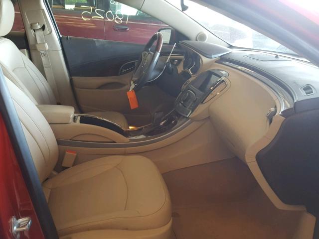 1G4GJ5E35DF231955 - 2013 BUICK LACROSSE T RED photo 5