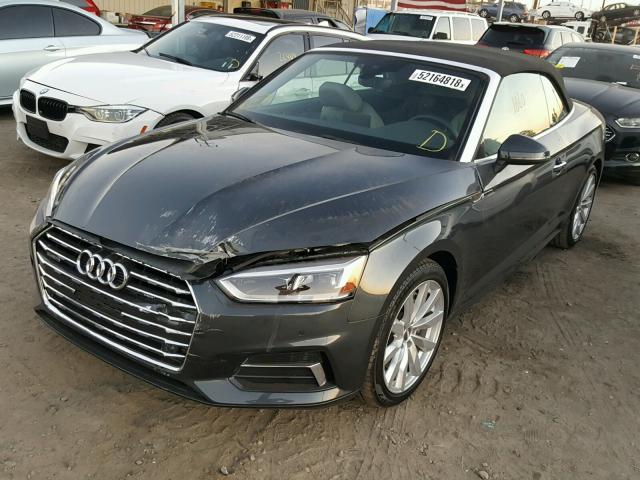 WAUYNGF55JN015806 - 2018 AUDI A5 PREMIUM GRAY photo 2