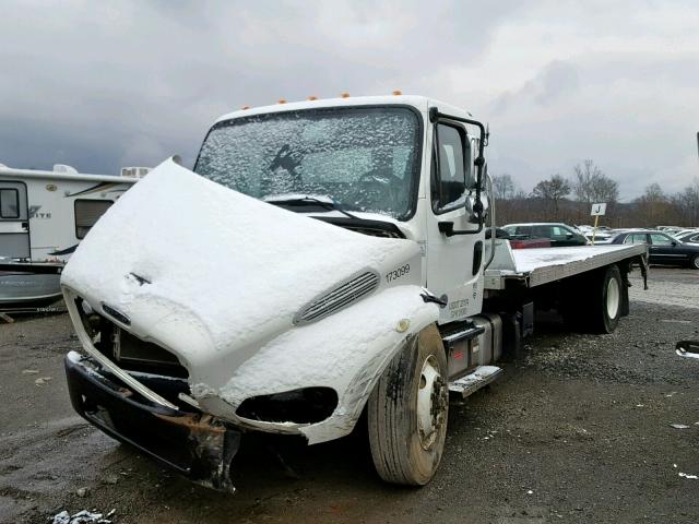 3ALACWDT3HDHV3857 - 2017 FREIGHTLINER M2 106 MED WHITE photo 2