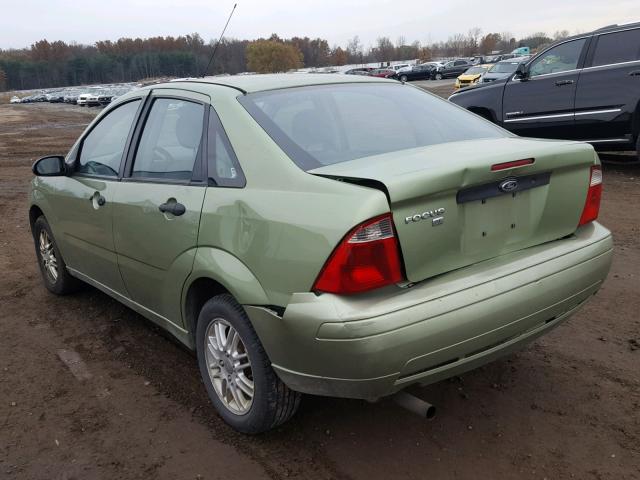 1FAFP34N77W145434 - 2007 FORD FOCUS ZX4 GREEN photo 3