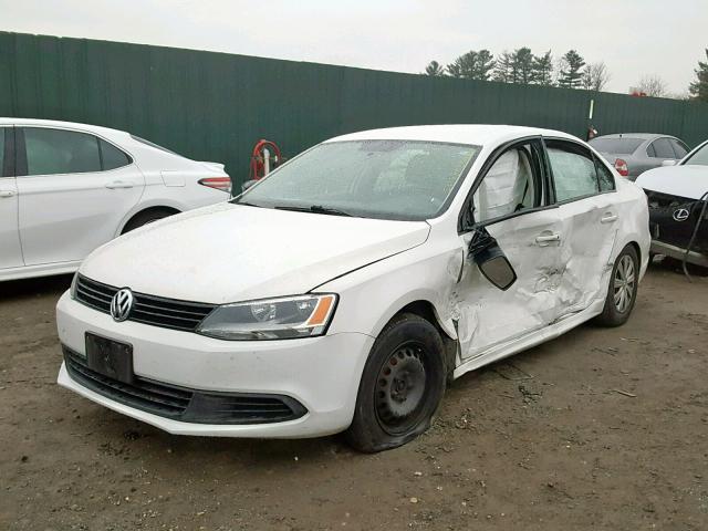 3VW2K7AJ6EM351211 - 2014 VOLKSWAGEN JETTA BASE WHITE photo 2