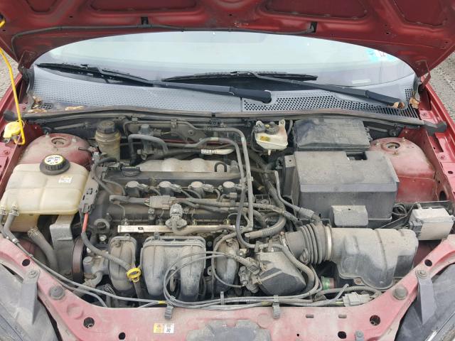 1FAFP36N65W298977 - 2005 FORD FOCUS ZXW RED photo 7