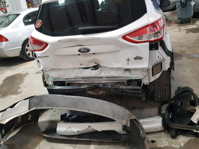 1FMCU0F7XDUC02831 - 2013 FORD ESCAPE S WHITE photo 9