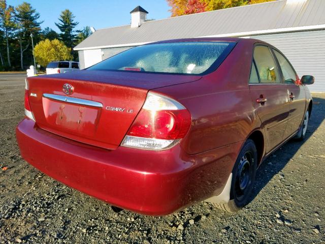 4T1BE32K15U010686 - 2005 TOYOTA CAMRY LE RED photo 4