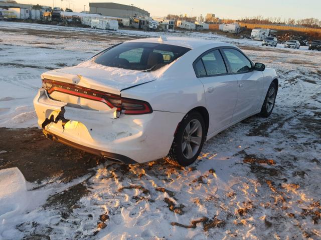 2C3CDXHG6JH166679 - 2018 DODGE CHARGER SX WHITE photo 4