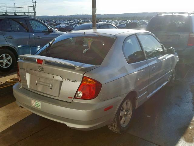 KMHCG35C95U355628 - 2005 HYUNDAI ACCENT GS SILVER photo 4