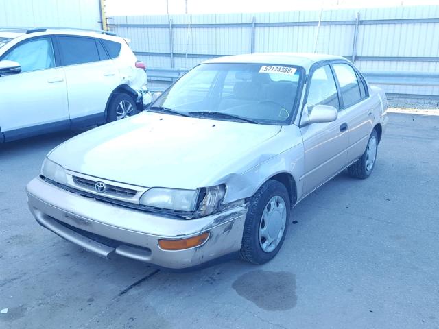 2T1BB02E9TC152512 - 1996 TOYOTA COROLLA DX SILVER photo 2