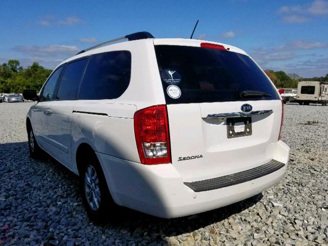 KNDMG4C76C6473108 - 2012 KIA SEDONA LX WHITE photo 3