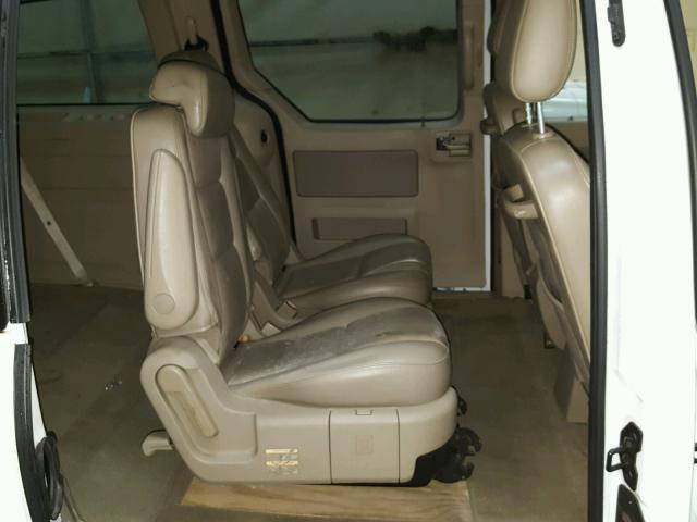 2FMZA56264BB19472 - 2004 FORD FREESTAR S WHITE photo 6