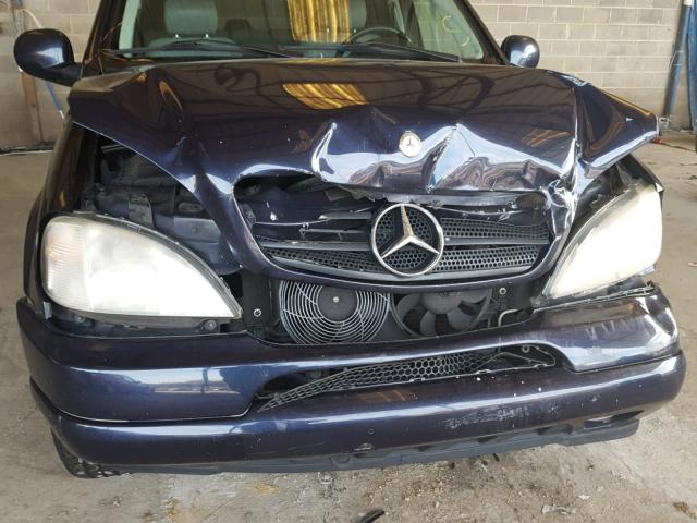 4JGAB54E2YA152851 - 2000 MERCEDES-BENZ ML 320 BLUE photo 9