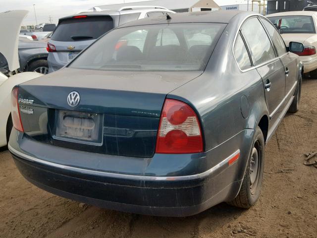 WVWPD63B81P134654 - 2001 VOLKSWAGEN PASSAT GLS GREEN photo 4