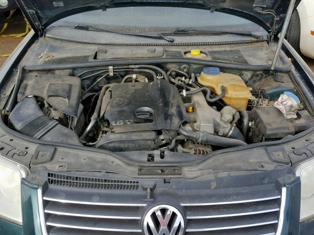 WVWPD63B81P134654 - 2001 VOLKSWAGEN PASSAT GLS GREEN photo 7