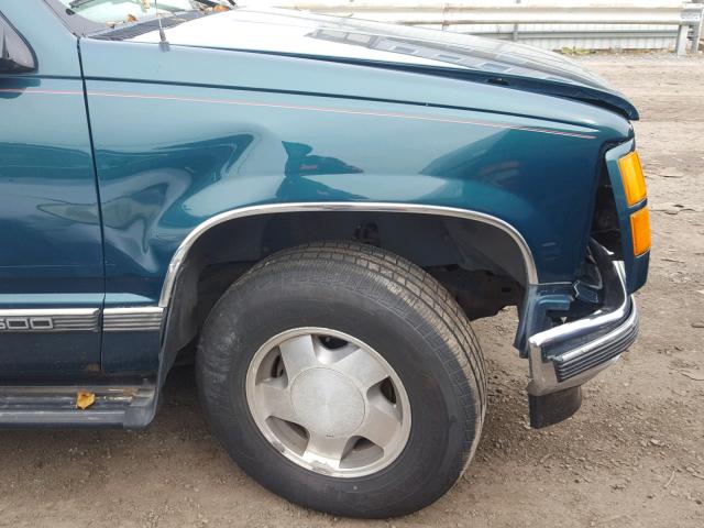 1GKEK13R0XJ713327 - 1999 GMC YUKON GREEN photo 9