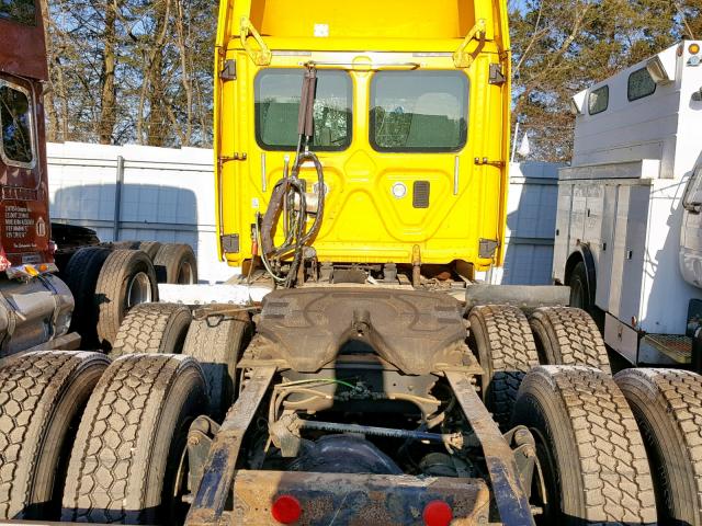 1FUJGEDV1DSBU6240 - 2013 FREIGHTLINER CASCADIA 1 YELLOW photo 6