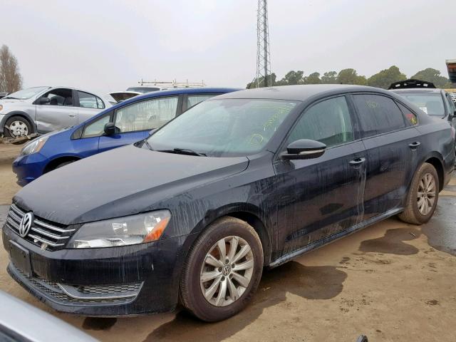 1VWAP7A36CC014504 - 2012 VOLKSWAGEN PASSAT S BLACK photo 2