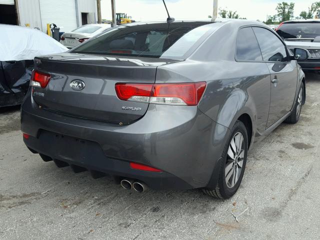 KNAFU6A21D5709110 - 2013 KIA FORTE EX BLACK photo 4