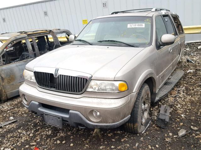 5LMFU28R21LJ07461 - 2001 LINCOLN NAVIGATOR ბეჟი ფოტო 2