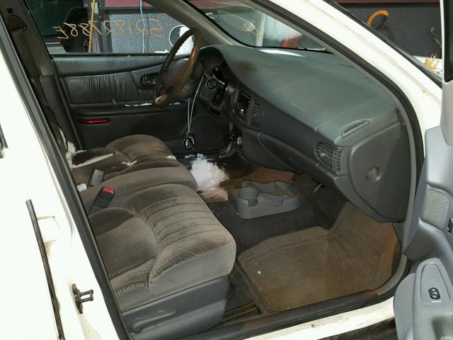 2G4WS52J721296936 - 2002 BUICK CENTURY CU WHITE photo 5