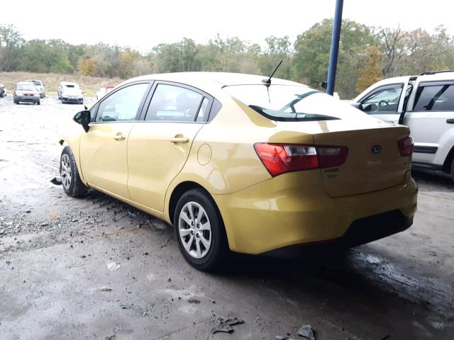 KNADM4A35G6595521 - 2016 KIA RIO LX YELLOW photo 3