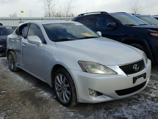 JTHCK262865005095 - 2006 LEXUS IS 250 WHITE photo 1