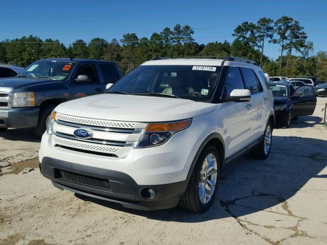 1FMHK7F80BGA17339 - 2011 FORD EXPLORER L WHITE photo 2