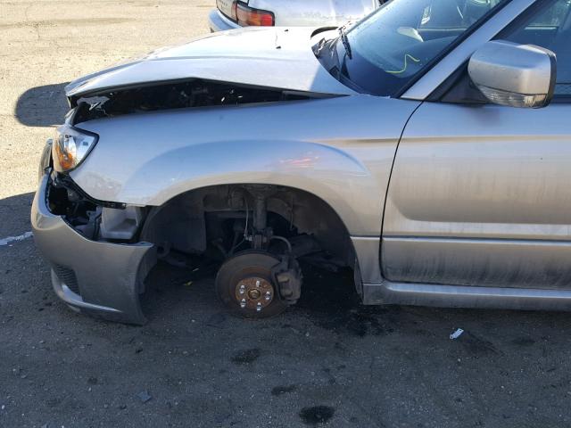 JF1SG66658H731853 - 2008 SUBARU FORESTER S SILVER photo 9