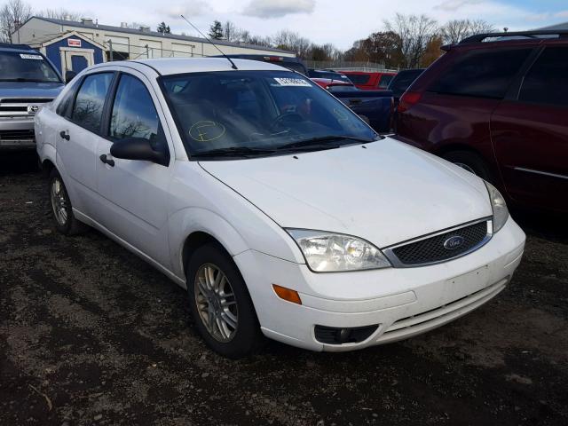 1FAFP34N97W268202 - 2007 FORD FOCUS ZX4 WHITE photo 1