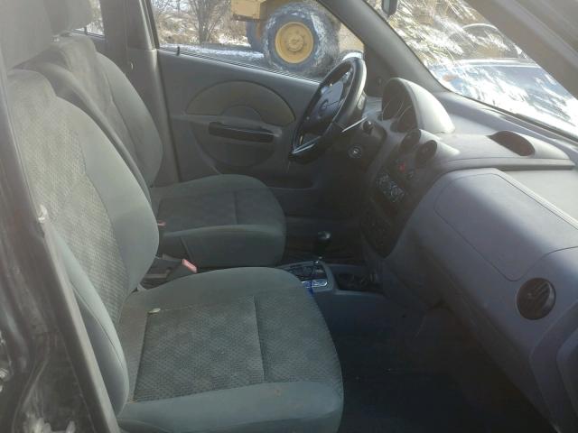 KL1TD62665B328192 - 2005 CHEVROLET AVEO BASE Qara foto 5