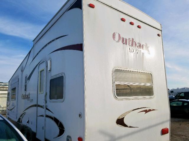 4YDT27L239B450415 - 2009 KEYSTONE OUTBACK WHITE photo 3