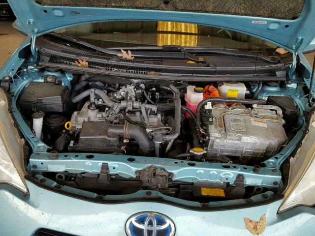 JTDKDTB39D1044990 - 2013 TOYOTA PRIUS C BLUE photo 7