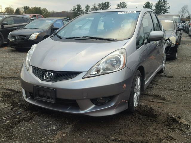 JHMGE8H41AS027489 - 2010 HONDA FIT SPORT GRAY photo 2