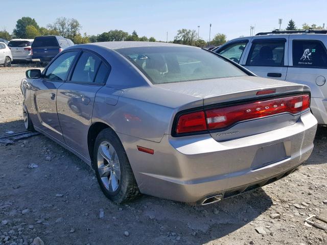 2C3CDXBGXDH595904 - 2013 DODGE CHARGER SE GRAY photo 3