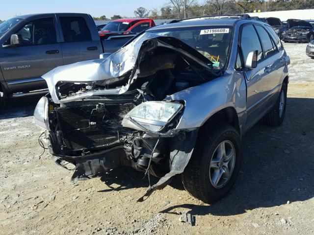 JTJGF10U920120854 - 2002 LEXUS RX 300 SILVER photo 2