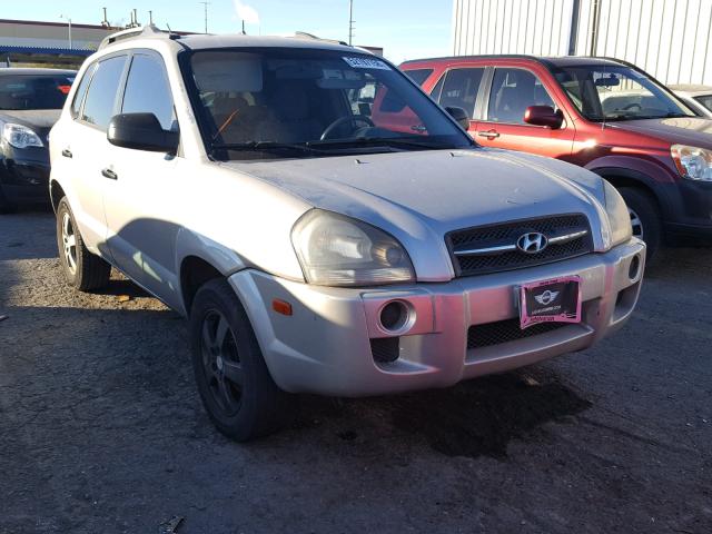 KM8JM12B55U102886 - 2005 HYUNDAI TUCSON GL SILVER photo 1